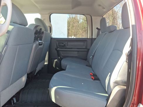 Used 2017 RAM 1500 Express image 26