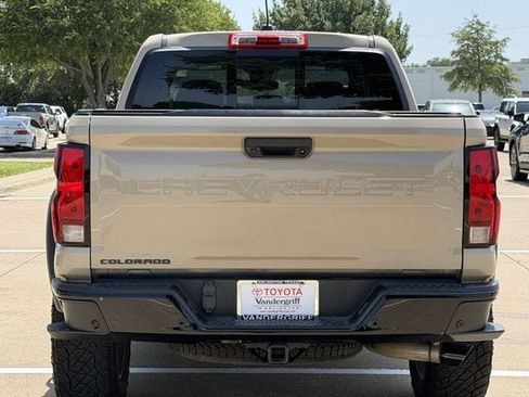 Used 2023 Chevrolet Colorado Trail Boss w/ LPO, Dark Essentials Package AWD/4WD image 5