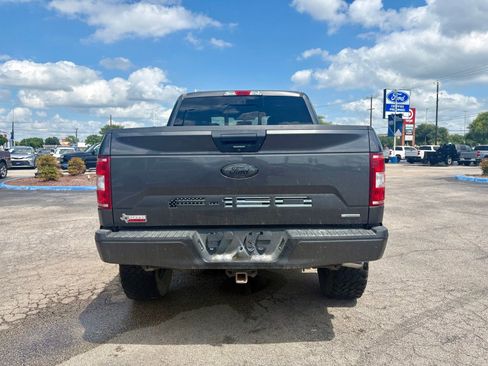 Used 2019 Ford F150 XLT w/ Equipment Group 302A Luxury AWD/4WD image 4