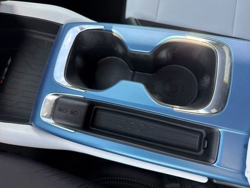 New 2026 Chevrolet Equinox EV LT image 14