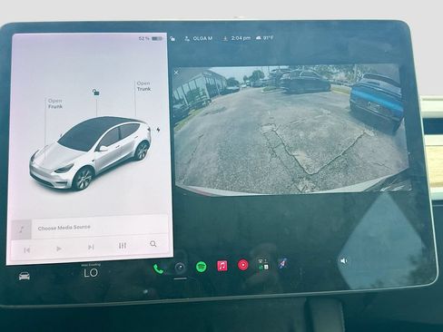 Used 2021 Tesla Model Y Long Range AWD/4WD image 12