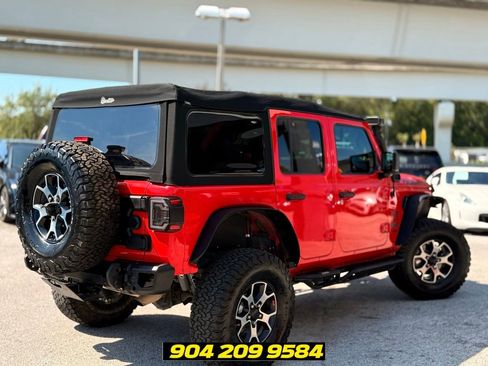 Used 2018 Jeep Wrangler Unlimited Rubicon AWD/4WD image 7