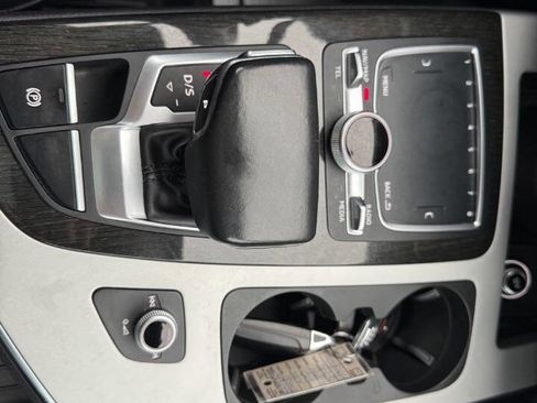 Used 2018 Audi Q7 2.0T Premium Plus image 28