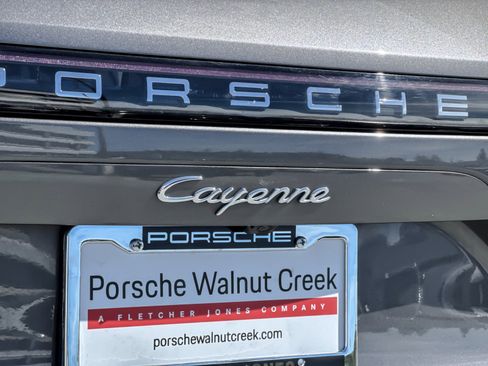 Certified 2023 Porsche Cayenne image 28
