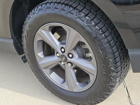 Certified 2024 Ford Edge SEL w/ Sport Appearance Package image 7