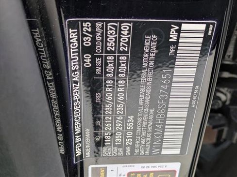 Used 2025 Mercedes-Benz GLC 300 4MATIC image 16