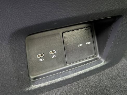 New 2026 Volkswagen Atlas Cross Sport SEL Premium R-Line image 28