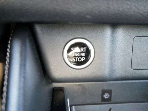 Certified 2023 Nissan Rogue Platinum w/ Platinum Premium Package image 21