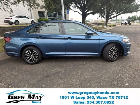 Used 2021 Volkswagen Jetta S FWD image 2