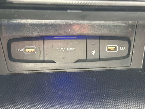 Certified 2024 Hyundai Tucson Limited AWD/4WD image 27