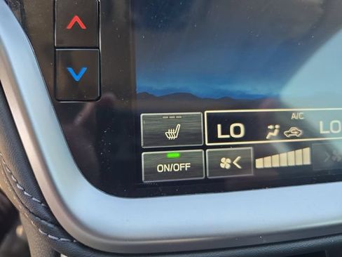 Used 2024 Subaru Outback Limited AWD/4WD image 19