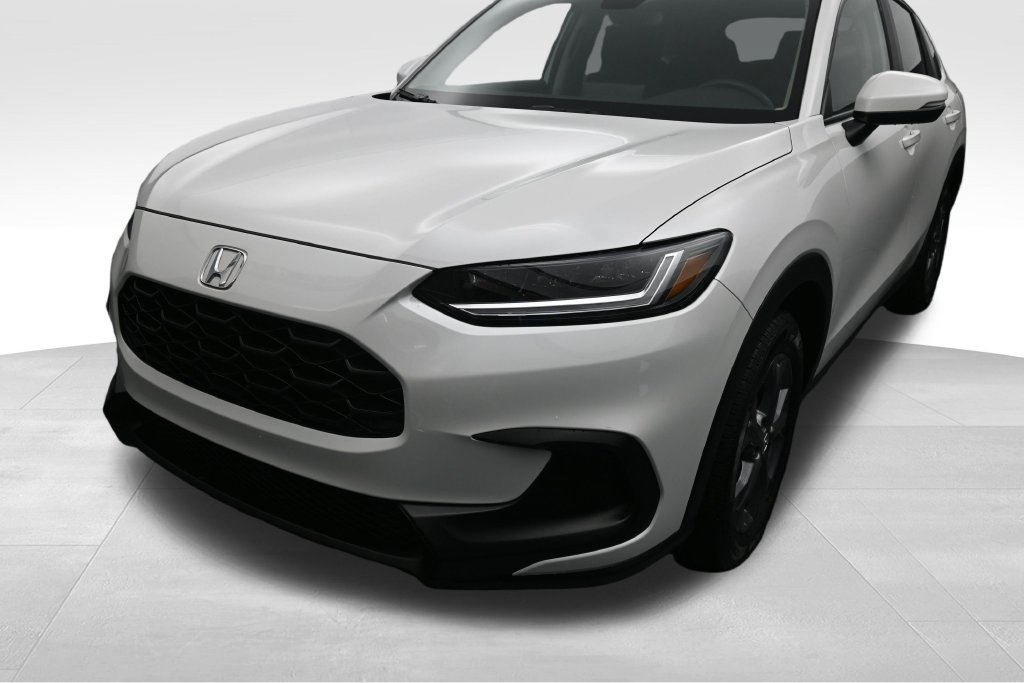 Certified 2026 Honda HR-V LX image 10