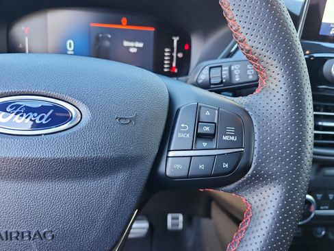 Used 2024 Ford Escape ST-Line image 33