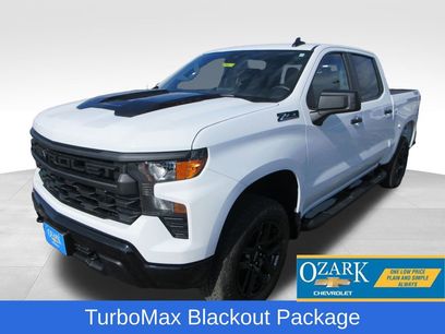 New 2026 Chevrolet Silverado 1500 Custom Trail Boss w/ Turbomax Blackout Package