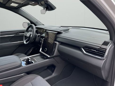 New 2026 GMC Acadia Elevation w/ Black Edition FWD image 16