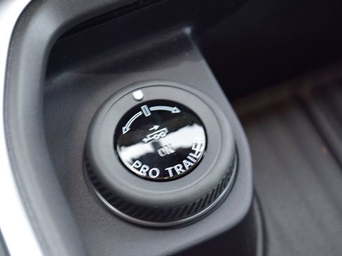 New 2026 Ford Expedition Active RWD image 10
