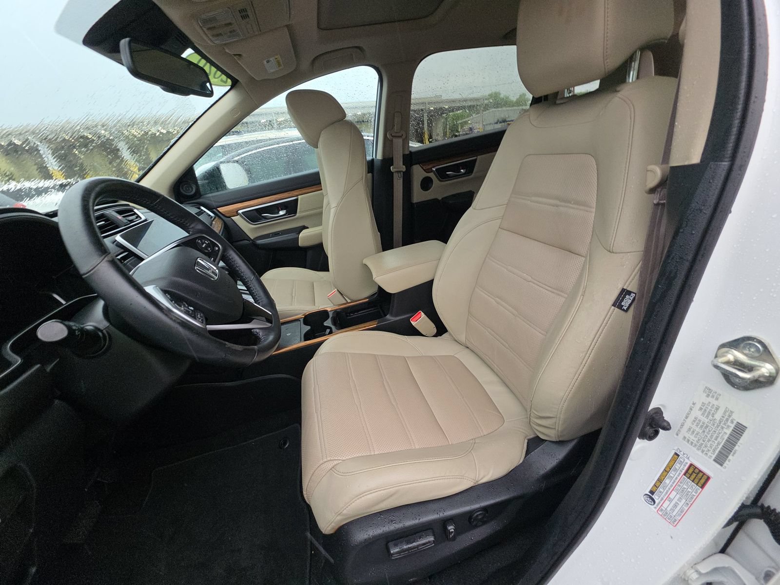 Used 2020 Honda CR-V Touring image 9
