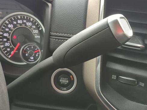 Certified 2022 RAM 2500 Laramie image 37