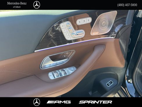 Certified 2025 Mercedes-Benz GLS 450 4MATIC image 14