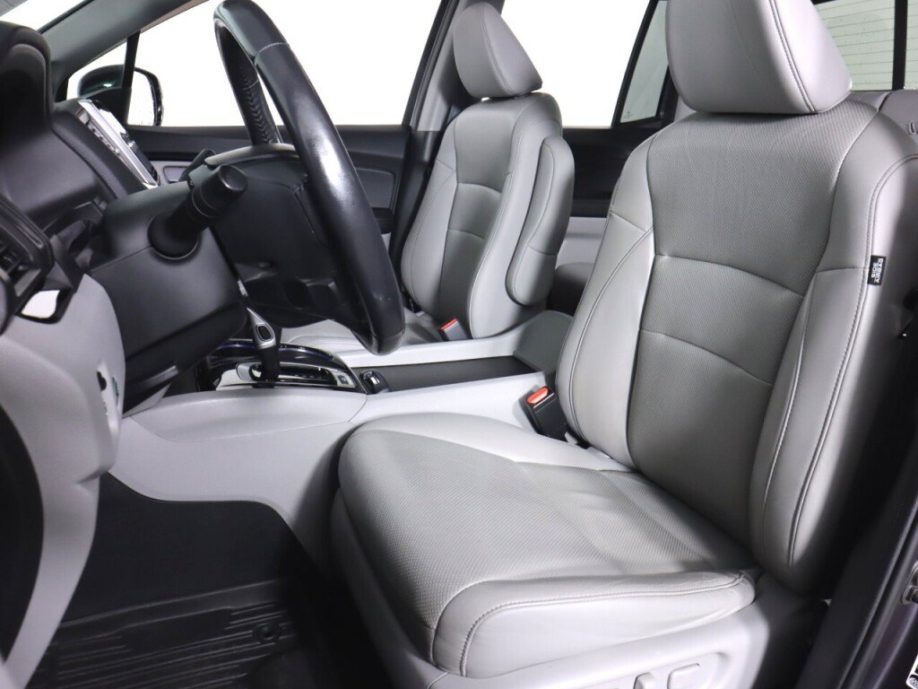 Used 2017 Honda Ridgeline RTL-E image 33