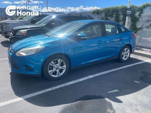 Used 2014 Ford Focus SE FWD image 1
