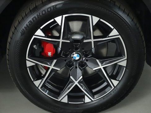 Certified 2025 BMW X3 xDrive30i w/ Premium Package image 11