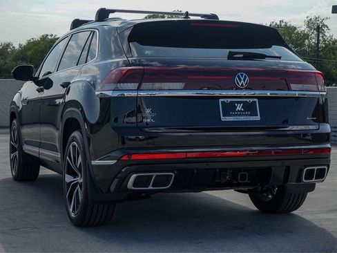 New 2026 Volkswagen Atlas Cross Sport SEL Premium R-Line AWD/4WD image 5