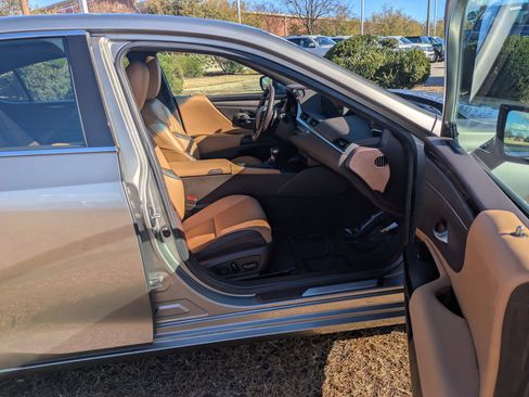 Used 2020 Lexus ES 350 w/ Premium Package image 35