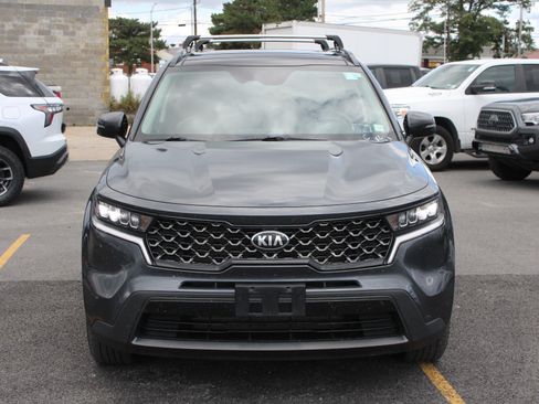 Used 2021 Kia Sorento S w/ Panoramic Sunroof Package AWD/4WD image 2