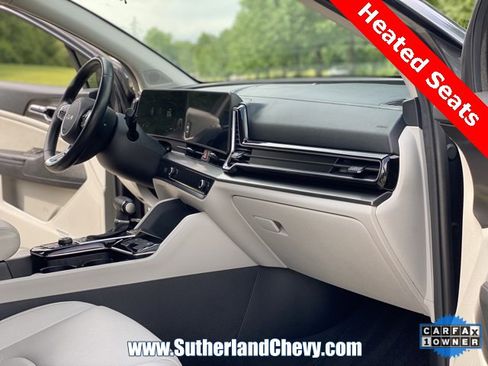 Used 2023 Kia Sportage EX image 16