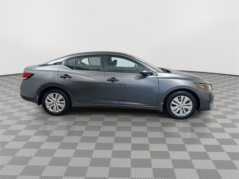 New 2025 Nissan Sentra S image 9