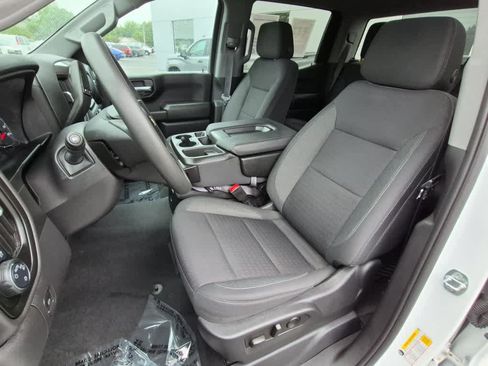 Used 2023 Chevrolet Silverado 1500 Custom AWD/4WD image 10
