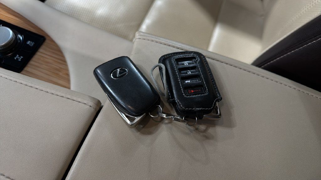Used 2018 Lexus RX 350L AWD image 43