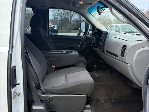 Used 2011 Chevrolet Silverado 1500 LS image 11