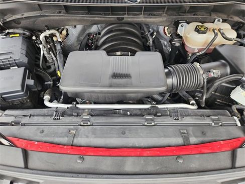 Certified 2023 Chevrolet Tahoe Z71 w/ Luxury Package image 30