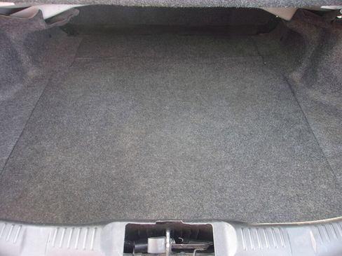 Used 2017 Ford Mustang Premium image 18