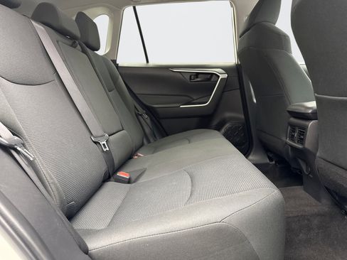 Used 2024 Toyota RAV4 LE image 18