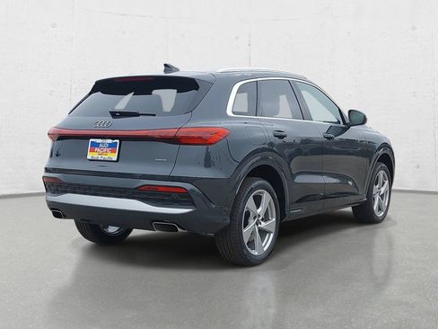 New 2026 Audi Q5 Premium AWD/4WD image 5