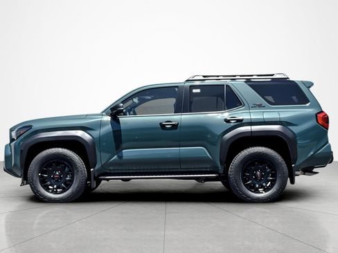 Used 2026 Toyota 4Runner TRD Off-Road Premium AWD/4WD image 2
