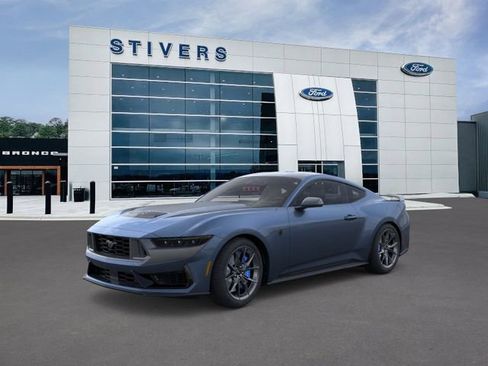 New 2026 Ford Mustang Dark Horse RWD image 2