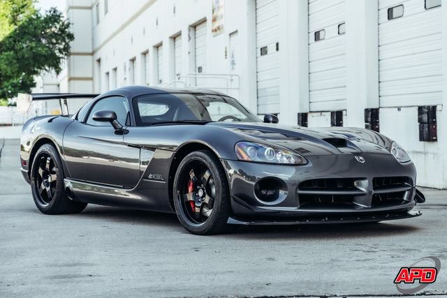 Used 2009 Dodge Viper ACR RWD image 6