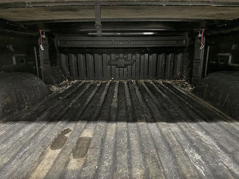 Used 2020 Chevrolet Silverado 1500 LTZ w/ LTZ Premium Package image 14