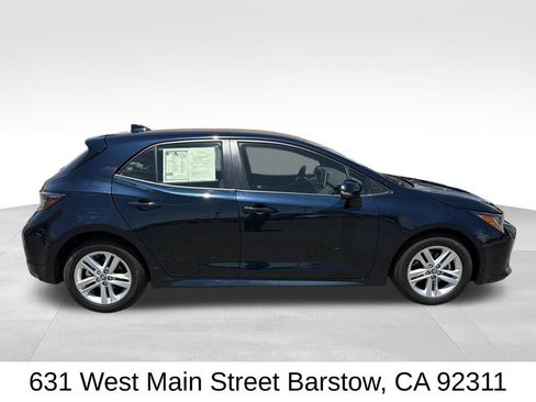 Used 2021 Toyota Corolla SE w/ Carpet Mat Package (TMS) FWD image 3