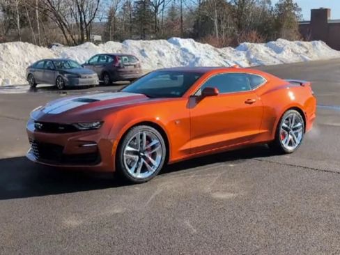 Used 2023 Chevrolet Camaro SS image 4