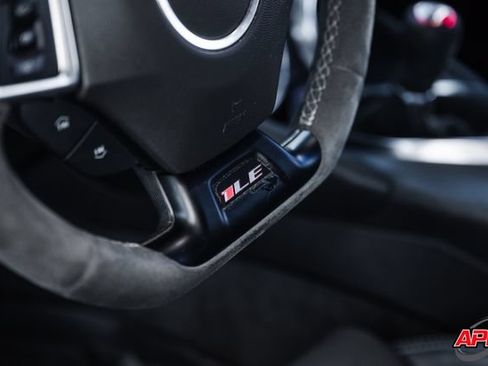 Used 2020 Chevrolet Camaro SS RWD image 29