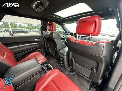 Used 2018 Dodge Durango SRT w/ SRT Interior Appearance Group AWD/4WD image 29