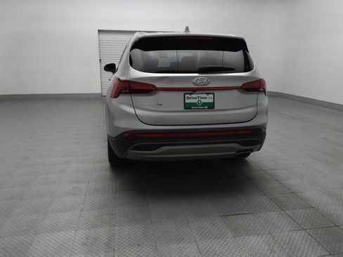 Used 2022 Hyundai Santa Fe SE FWD image 6