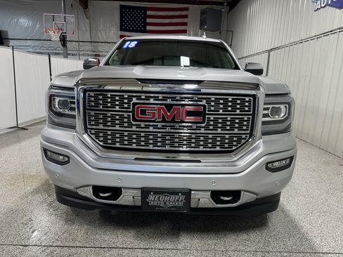Used 2018 GMC Sierra 1500 Denali w/ Denali Ultimate Package image 3