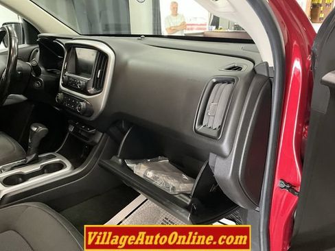 Used 2018 Chevrolet Colorado LT w/ LT Convenience Package AWD/4WD image 38
