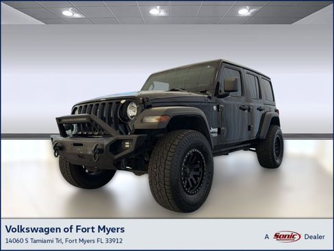 Used 2019 Jeep Wrangler Unlimited Sport S image 1